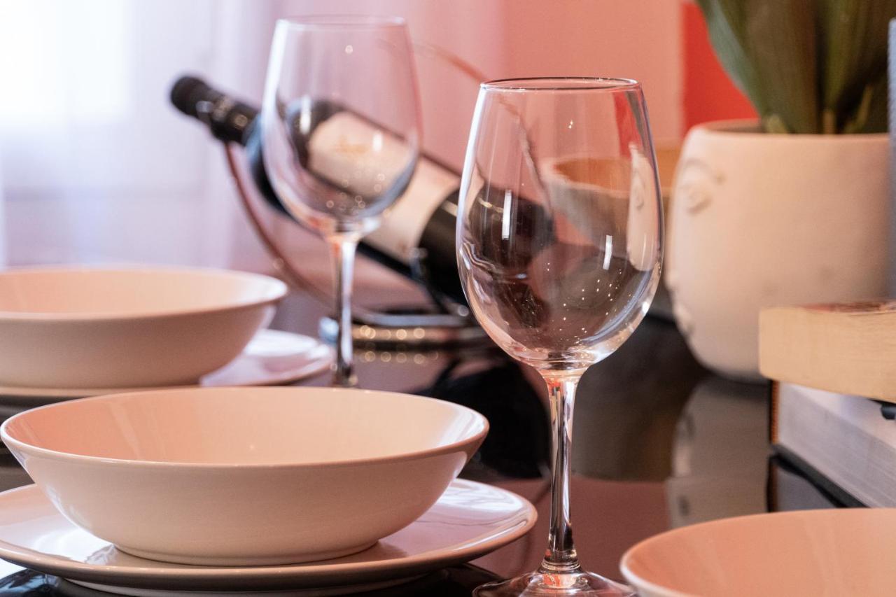 Gran Via Central Lovely Private Apt In The Heart Of Chueca Leilighet Madrid Eksteriør bilde